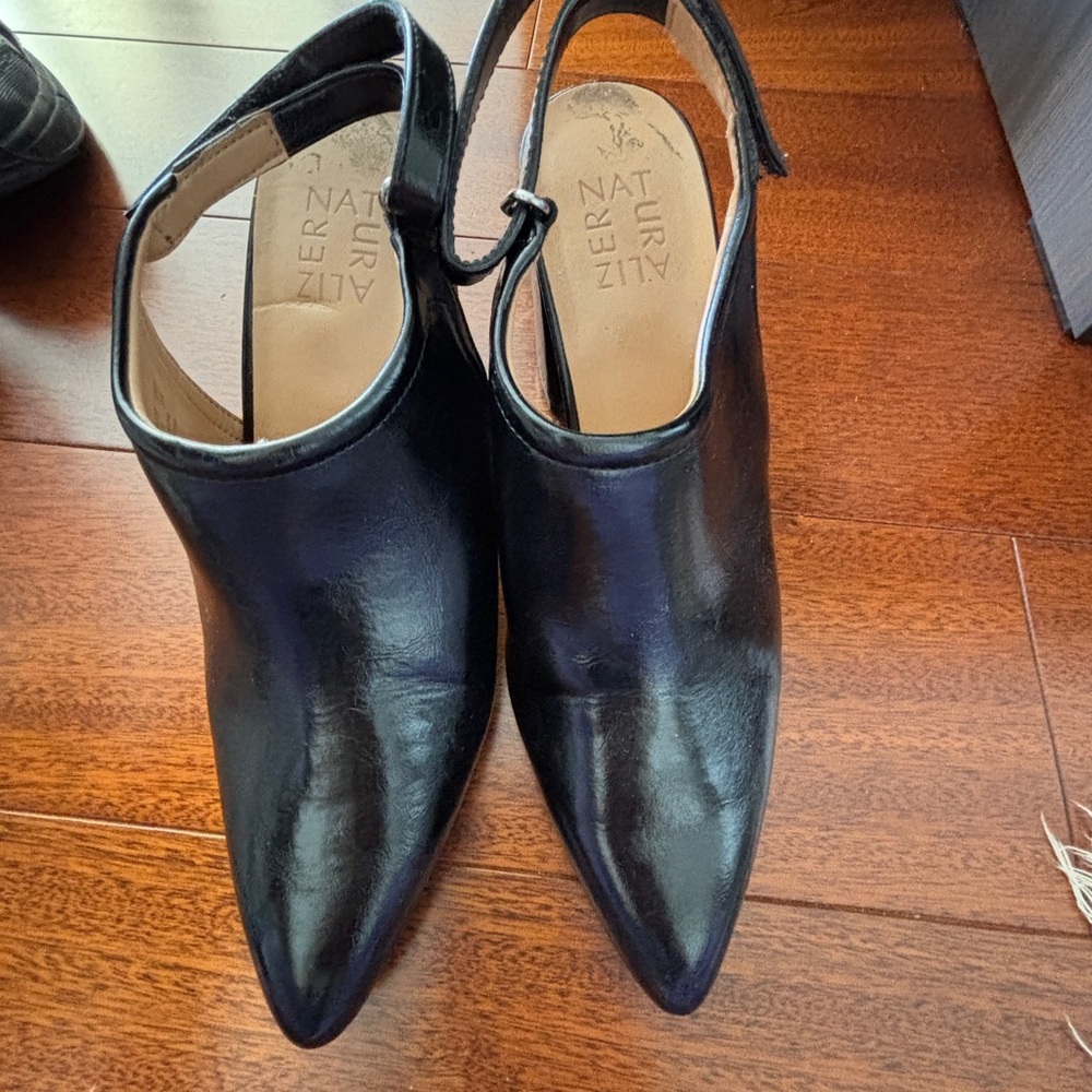 Naturalizer Black Ankle Booties